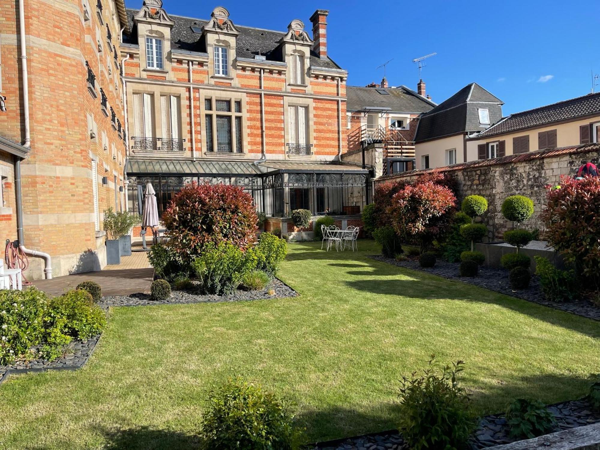 Le Jardin D'Hiver Châlons-en-Champagne Exterior foto